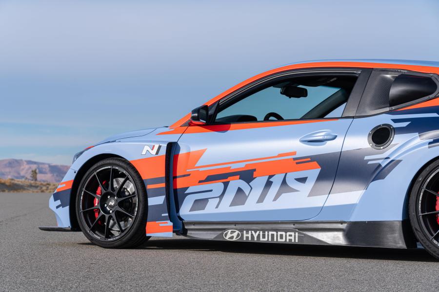 Детали экстерьера Hyundai RM19 2019 года  (фото 10 из 86)